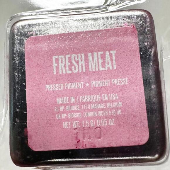 NIB Jeffree Star Pressed Pigment Artistry Single in Fresh Meat 1.5g - Picture 4 of 7